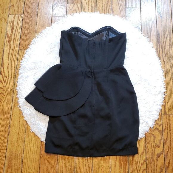 NWT H&M Women's Black Strapless Dress - Picture 5 of 5
